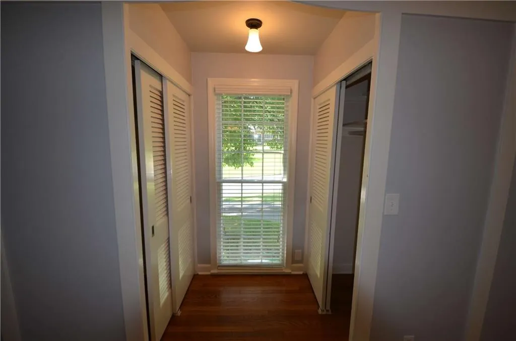 372 Pine Forest Road, Atlanta, Georgia 30342, 3 Bedrooms Bedrooms, ,2 BathroomsBathrooms,Residential,Sold,372 Pine Forest Road,6115129