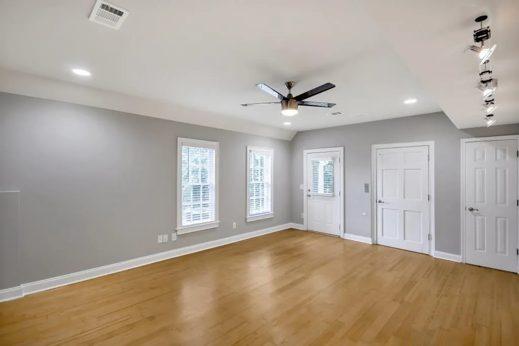 715 Windsor Parkway N, Sandy Springs, Georgia 30342, 5 Bedrooms Bedrooms, ,6 BathroomsBathrooms,Residential,Sold,715 Windsor Parkway N,6579331