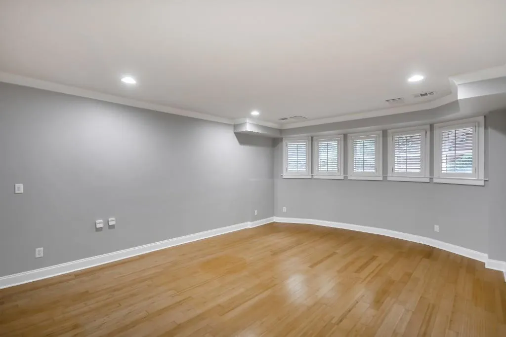 715 Windsor Parkway N, Sandy Springs, Georgia 30342, 5 Bedrooms Bedrooms, ,6 BathroomsBathrooms,Residential,Sold,715 Windsor Parkway N,6579331