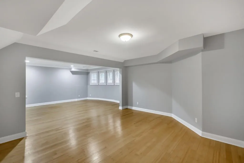 715 Windsor Parkway N, Sandy Springs, Georgia 30342, 5 Bedrooms Bedrooms, ,6 BathroomsBathrooms,Residential,Sold,715 Windsor Parkway N,6579331