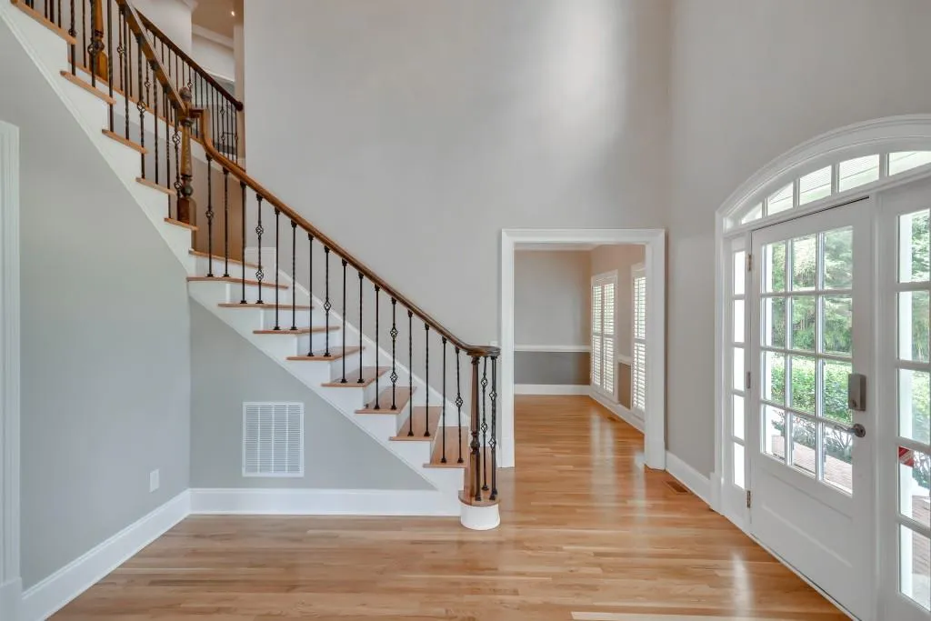 715 Windsor Parkway N, Sandy Springs, Georgia 30342, 5 Bedrooms Bedrooms, ,6 BathroomsBathrooms,Residential,Sold,715 Windsor Parkway N,6579331