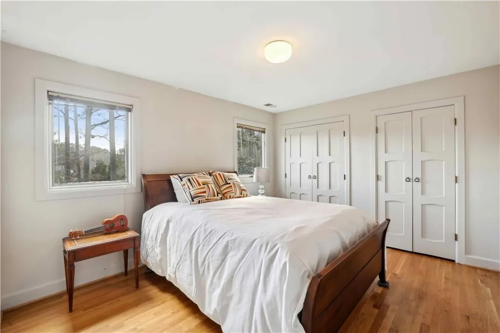 large size bedrooms