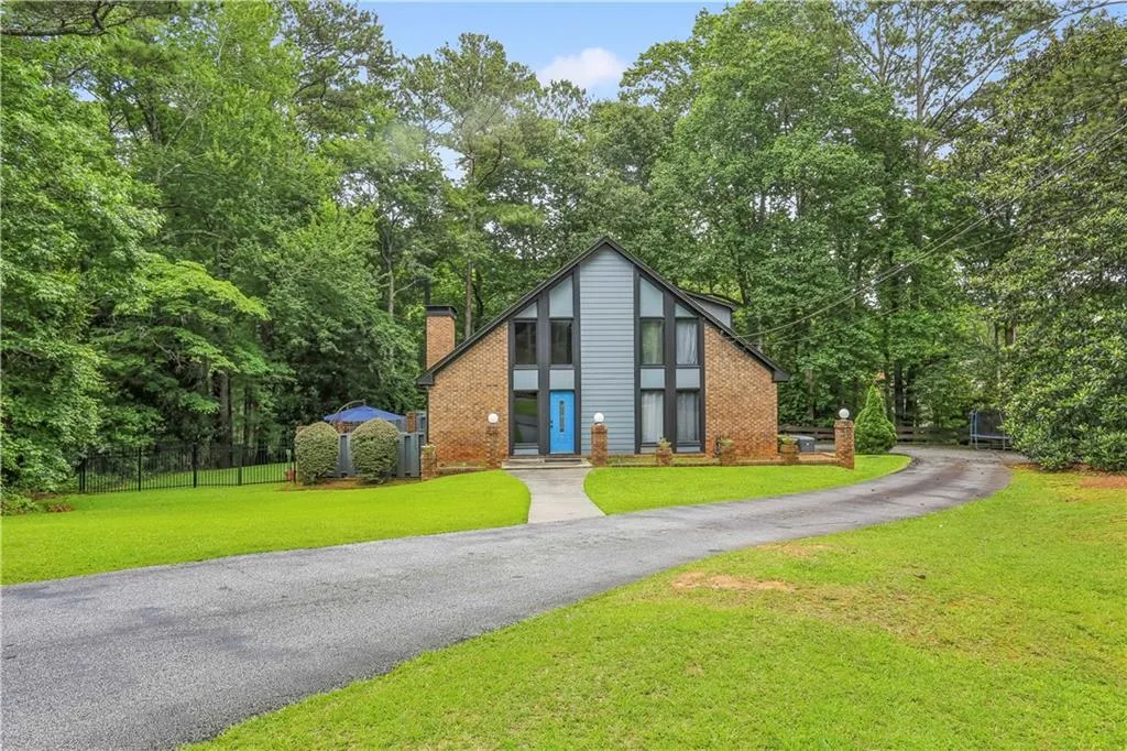 1605 Saint Tropez Way, Atlanta, Georgia 30350, 4 Bedrooms Bedrooms, ,2 BathroomsBathrooms,Residential,For Sale,1605 Saint Tropez Way,7661178