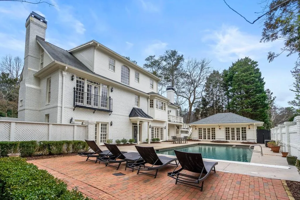 4969 Long Island Drive Nw, Sandy Springs, Georgia 30327, 4 Bedrooms Bedrooms, ,5 BathroomsBathrooms,Residential,Sold,4969 Long Island Drive Nw,6836567