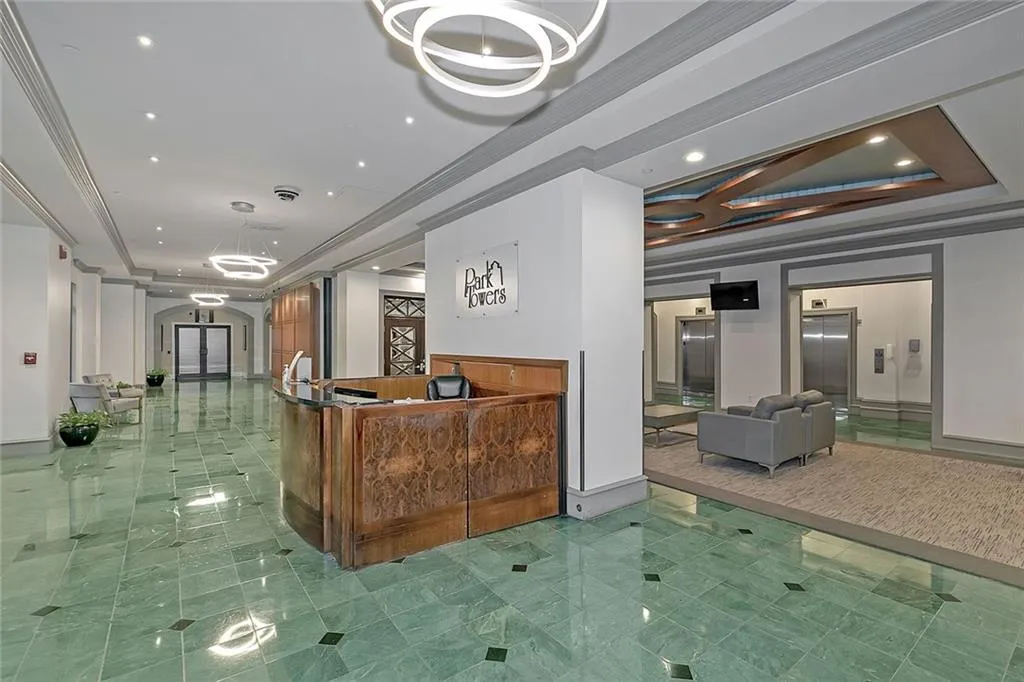 795 Hammond Drive Unit 1809, Atlanta, Georgia 30328, 1 Bedroom Bedrooms, ,1 BathroomBathrooms,Residential,For Sale,795 Hammond Drive Unit 1809,7611530