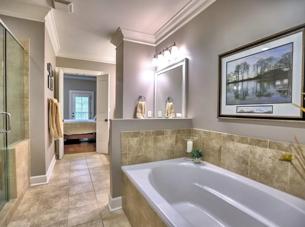 710 Creekgarden Court Unit 15, Atlanta, Georgia 30339, 3 Bedrooms Bedrooms, ,3 BathroomsBathrooms,Residential,Sold,710 Creekgarden Court Unit 15,7061674