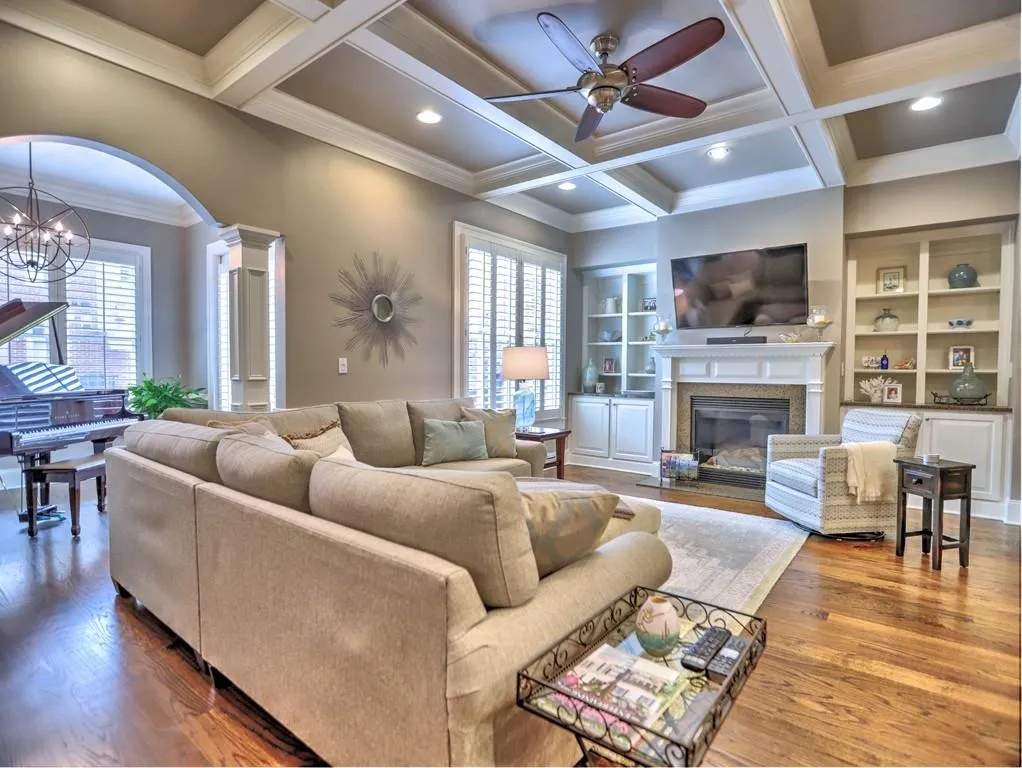 710 Creekgarden Court Unit 15, Atlanta, Georgia 30339, 3 Bedrooms Bedrooms, ,3 BathroomsBathrooms,Residential,Sold,710 Creekgarden Court Unit 15,7061674