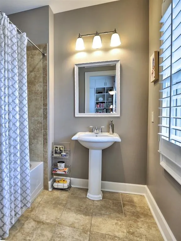 710 Creekgarden Court Unit 15, Atlanta, Georgia 30339, 3 Bedrooms Bedrooms, ,3 BathroomsBathrooms,Residential,Sold,710 Creekgarden Court Unit 15,7061674