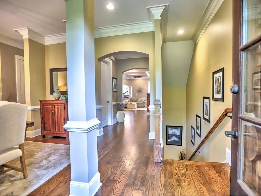 710 Creekgarden Court Unit 15, Atlanta, Georgia 30339, 3 Bedrooms Bedrooms, ,3 BathroomsBathrooms,Residential,Sold,710 Creekgarden Court Unit 15,7061674