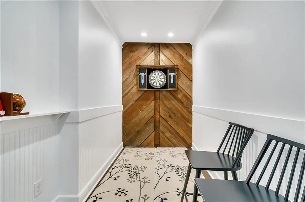 5380 High Point Manor, Sandy Springs, Georgia 30342, 6 Bedrooms Bedrooms, ,6 BathroomsBathrooms,Residential,Sold,5380 High Point Manor,6896797