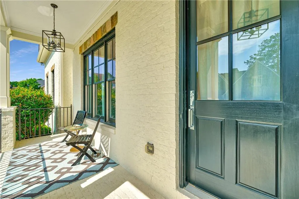 5380 High Point Manor, Sandy Springs, Georgia 30342, 6 Bedrooms Bedrooms, ,6 BathroomsBathrooms,Residential,Sold,5380 High Point Manor,6896797