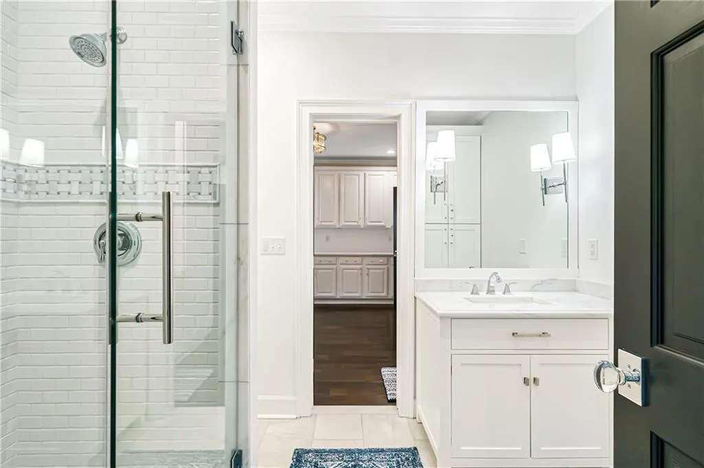 5380 High Point Manor, Sandy Springs, Georgia 30342, 6 Bedrooms Bedrooms, ,6 BathroomsBathrooms,Residential,Sold,5380 High Point Manor,6896797