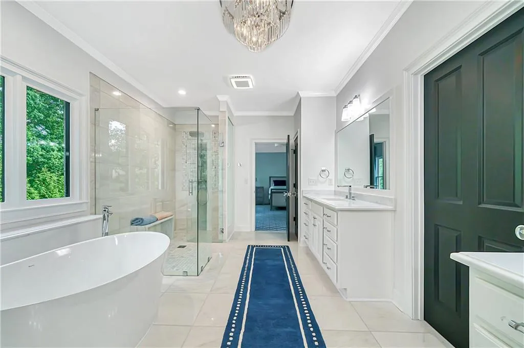 5380 High Point Manor, Sandy Springs, Georgia 30342, 6 Bedrooms Bedrooms, ,6 BathroomsBathrooms,Residential,Sold,5380 High Point Manor,6896797