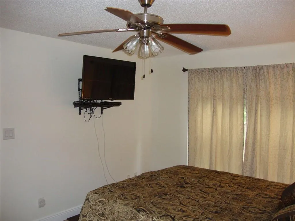 1204 Santa Fe Parkway, Atlanta, Georgia 30350, 1 Bedroom Bedrooms, ,1 BathroomBathrooms,Residential,Sold,1204 Santa Fe Parkway,6892274