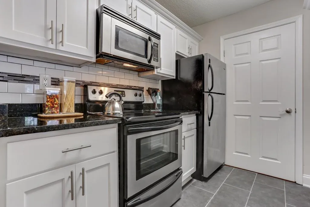 5103 Santa Fe Parkway, Sandy Springs, Georgia 30350, 2 Bedrooms Bedrooms, ,2 BathroomsBathrooms,Residential,Sold,5103 Santa Fe Parkway,6549697