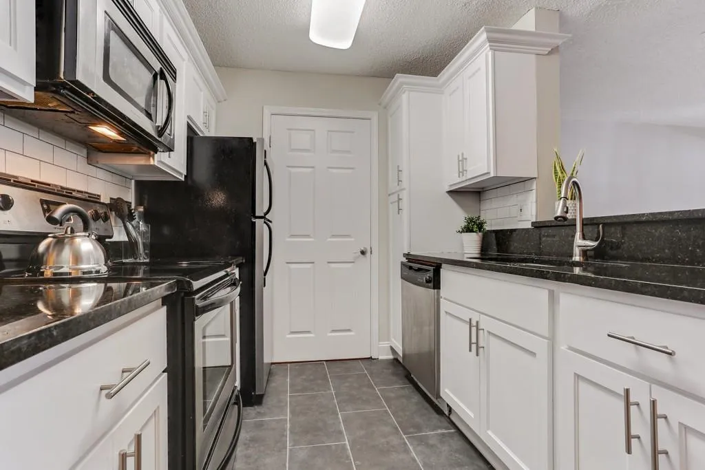 5103 Santa Fe Parkway, Sandy Springs, Georgia 30350, 2 Bedrooms Bedrooms, ,2 BathroomsBathrooms,Residential,Sold,5103 Santa Fe Parkway,6549697