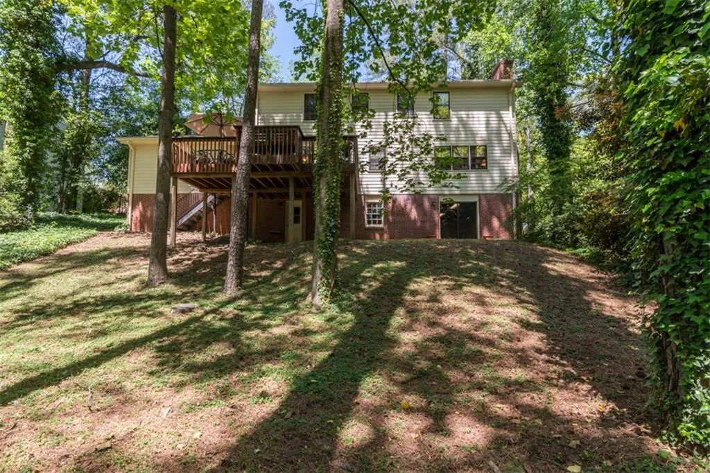 21 Brandon Ridge Drive, Sandy Springs, Georgia 30328, 4 Bedrooms Bedrooms, ,2 BathroomsBathrooms,Residential,Sold,21 Brandon Ridge Drive,5679907
