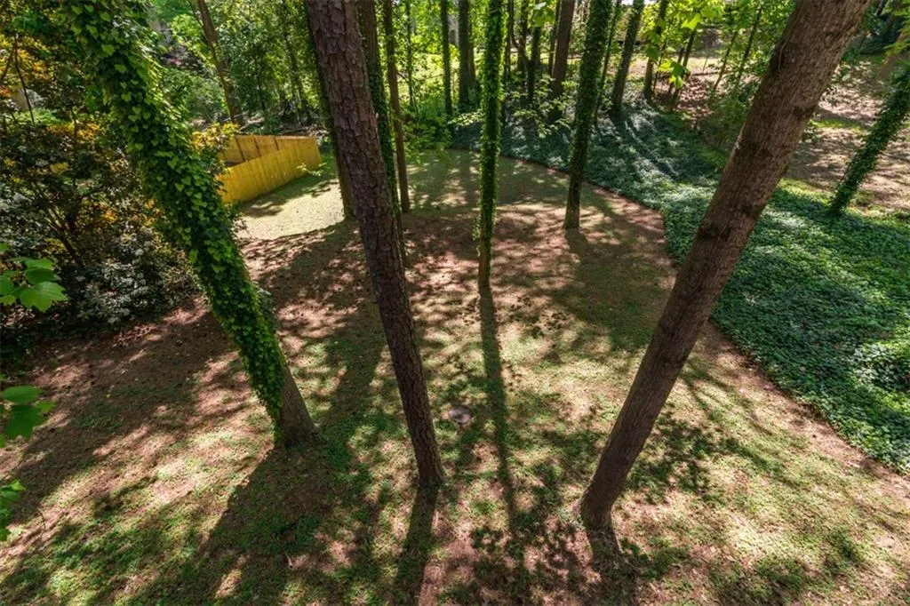 21 Brandon Ridge Drive, Sandy Springs, Georgia 30328, 4 Bedrooms Bedrooms, ,2 BathroomsBathrooms,Residential,Sold,21 Brandon Ridge Drive,5679907