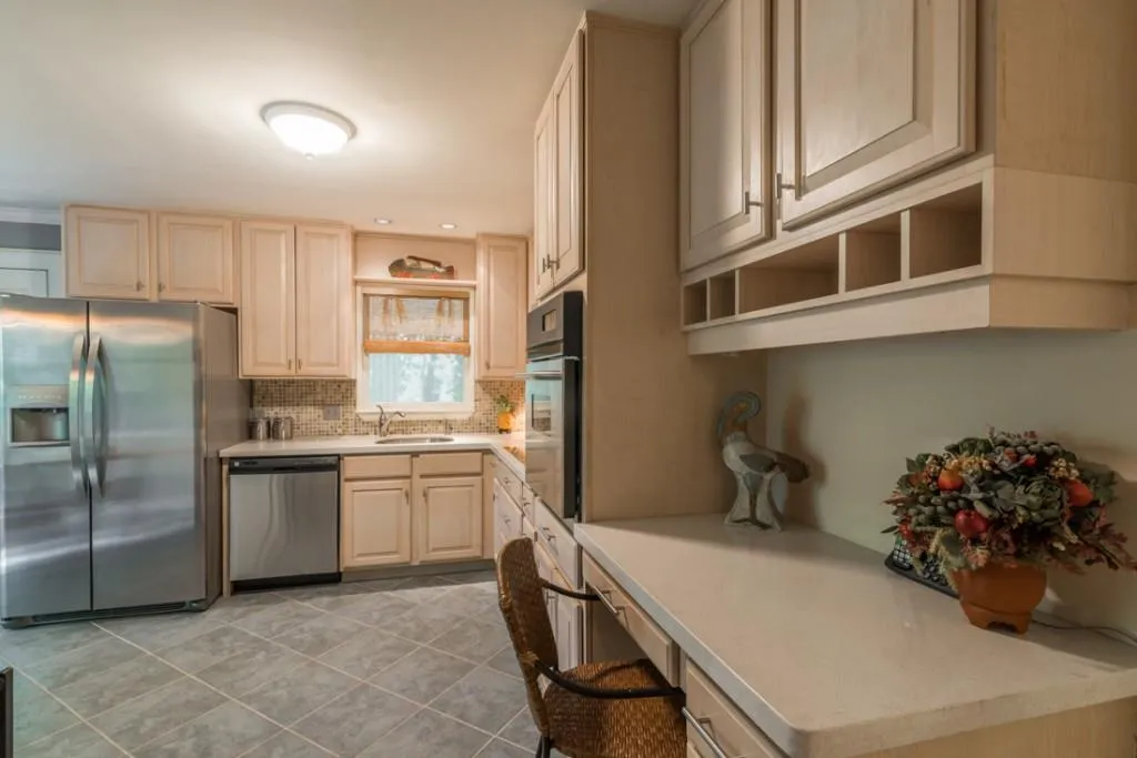 21 Brandon Ridge Drive, Sandy Springs, Georgia 30328, 4 Bedrooms Bedrooms, ,2 BathroomsBathrooms,Residential,Sold,21 Brandon Ridge Drive,5679907