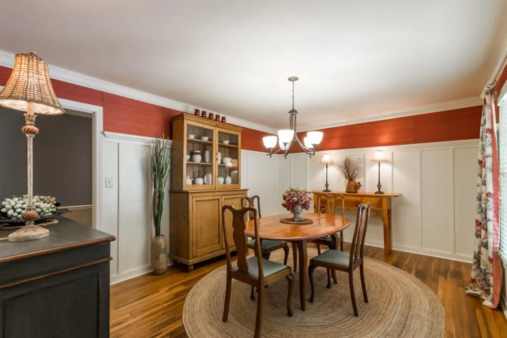 21 Brandon Ridge Drive, Sandy Springs, Georgia 30328, 4 Bedrooms Bedrooms, ,2 BathroomsBathrooms,Residential,Sold,21 Brandon Ridge Drive,5679907