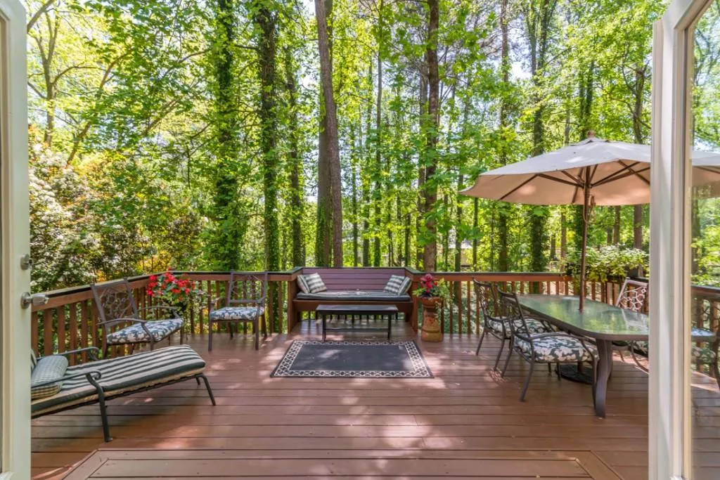 21 Brandon Ridge Drive, Sandy Springs, Georgia 30328, 4 Bedrooms Bedrooms, ,2 BathroomsBathrooms,Residential,Sold,21 Brandon Ridge Drive,5679907