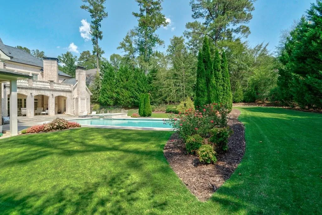 5045 Rebel Trail Road, Sandy Springs, Georgia 30327, 6 Bedrooms Bedrooms, ,6 BathroomsBathrooms,Residential,Sold,5045 Rebel Trail Road,6791483