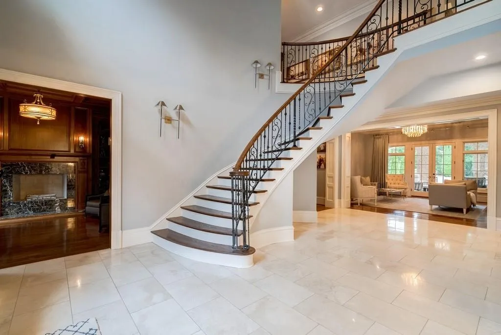 5045 Rebel Trail Road, Sandy Springs, Georgia 30327, 6 Bedrooms Bedrooms, ,6 BathroomsBathrooms,Residential,Sold,5045 Rebel Trail Road,6791483