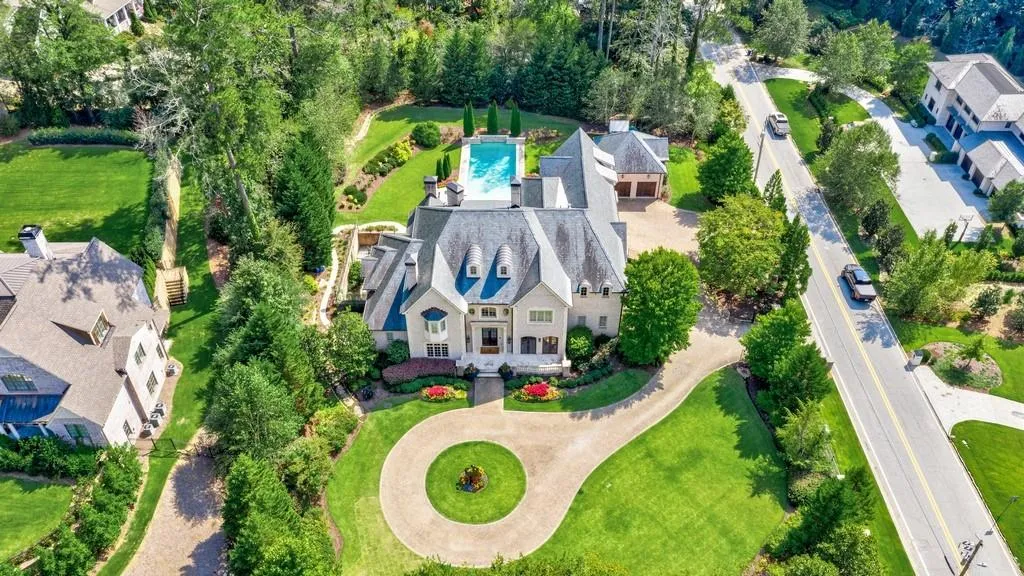 5045 Rebel Trail Road, Sandy Springs, Georgia 30327, 6 Bedrooms Bedrooms, ,6 BathroomsBathrooms,Residential,Sold,5045 Rebel Trail Road,6791483