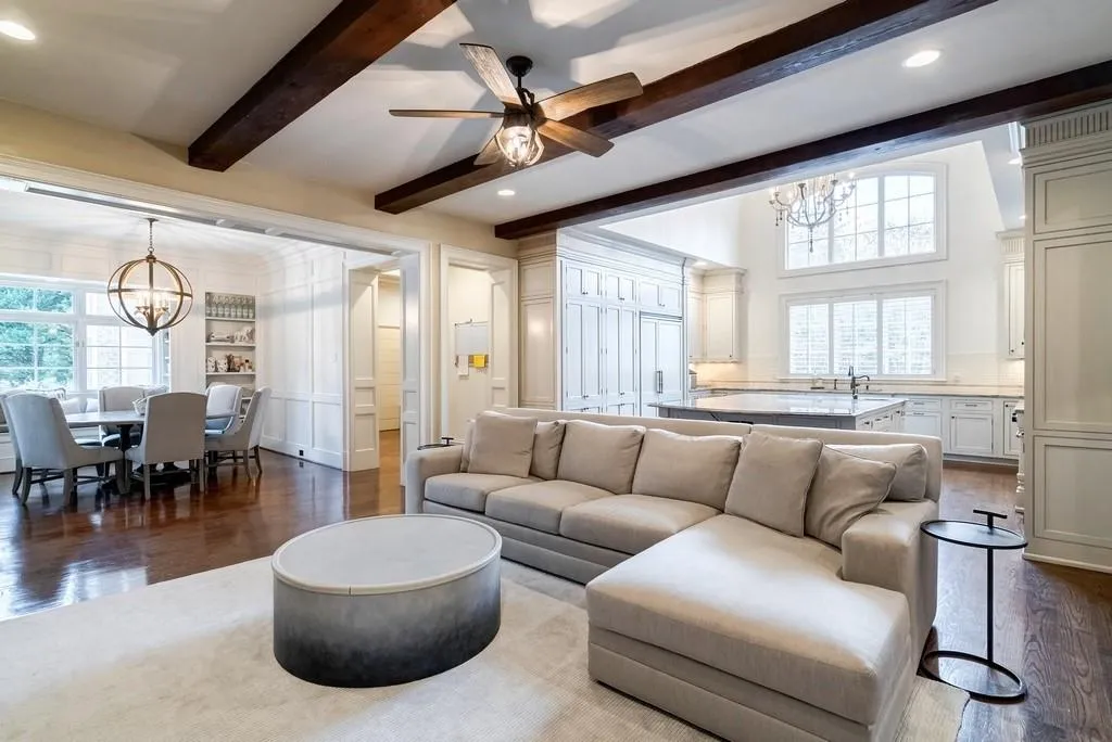 5045 Rebel Trail Road, Sandy Springs, Georgia 30327, 6 Bedrooms Bedrooms, ,6 BathroomsBathrooms,Residential,Sold,5045 Rebel Trail Road,6791483