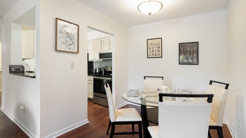 300 Johnson Ferry Road Unit B309, Atlanta, Georgia 30328, 1 Bedroom Bedrooms, ,1 BathroomBathrooms,Residential,Sold,300 Johnson Ferry Road Unit B309,7275361