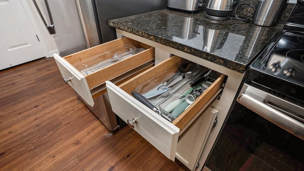 300 Johnson Ferry Road Unit B309, Atlanta, Georgia 30328, 1 Bedroom Bedrooms, ,1 BathroomBathrooms,Residential,Sold,300 Johnson Ferry Road Unit B309,7275361