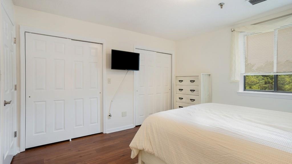 300 Johnson Ferry Road Unit B309, Atlanta, Georgia 30328, 1 Bedroom Bedrooms, ,1 BathroomBathrooms,Residential,Sold,300 Johnson Ferry Road Unit B309,7275361