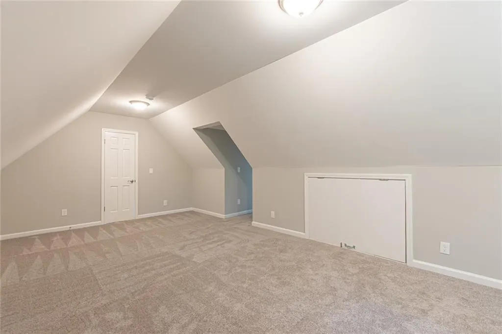 7180 Hunters Branch Drive, Atlanta, Georgia 30328, 4 Bedrooms Bedrooms, ,2 BathroomsBathrooms,Residential,Sold,7180 Hunters Branch Drive,6744253