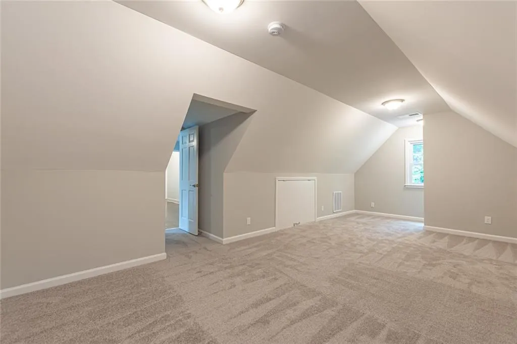 7180 Hunters Branch Drive, Atlanta, Georgia 30328, 4 Bedrooms Bedrooms, ,2 BathroomsBathrooms,Residential,Sold,7180 Hunters Branch Drive,6744253