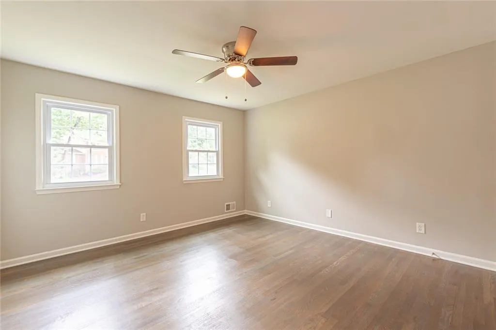 7180 Hunters Branch Drive, Atlanta, Georgia 30328, 4 Bedrooms Bedrooms, ,2 BathroomsBathrooms,Residential,Sold,7180 Hunters Branch Drive,6744253