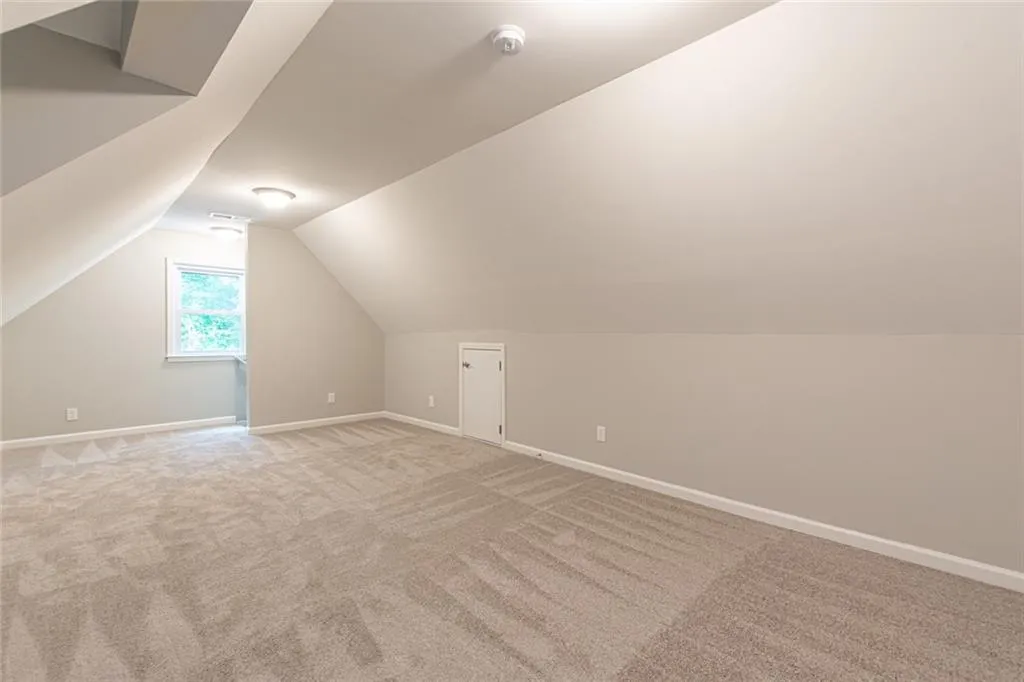 7180 Hunters Branch Drive, Atlanta, Georgia 30328, 4 Bedrooms Bedrooms, ,2 BathroomsBathrooms,Residential,Sold,7180 Hunters Branch Drive,6744253