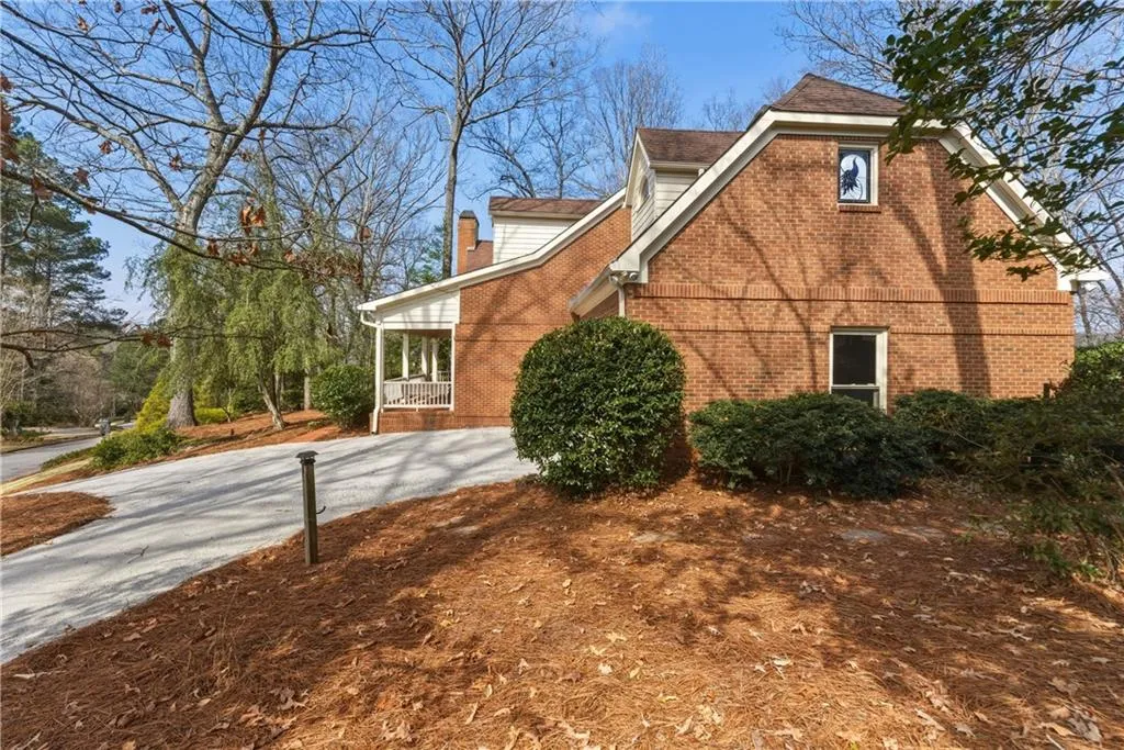 180 Grogans Landing, Atlanta, Georgia 30350, 5 Bedrooms Bedrooms, ,4 BathroomsBathrooms,Residential,For Sale,180 Grogans Landing,7729748