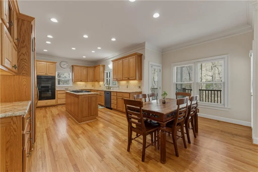 180 Grogans Landing, Atlanta, Georgia 30350, 5 Bedrooms Bedrooms, ,4 BathroomsBathrooms,Residential,For Sale,180 Grogans Landing,7729748