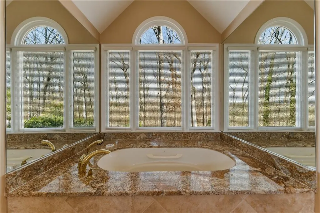 180 Grogans Landing, Atlanta, Georgia 30350, 5 Bedrooms Bedrooms, ,4 BathroomsBathrooms,Residential,For Sale,180 Grogans Landing,7729748