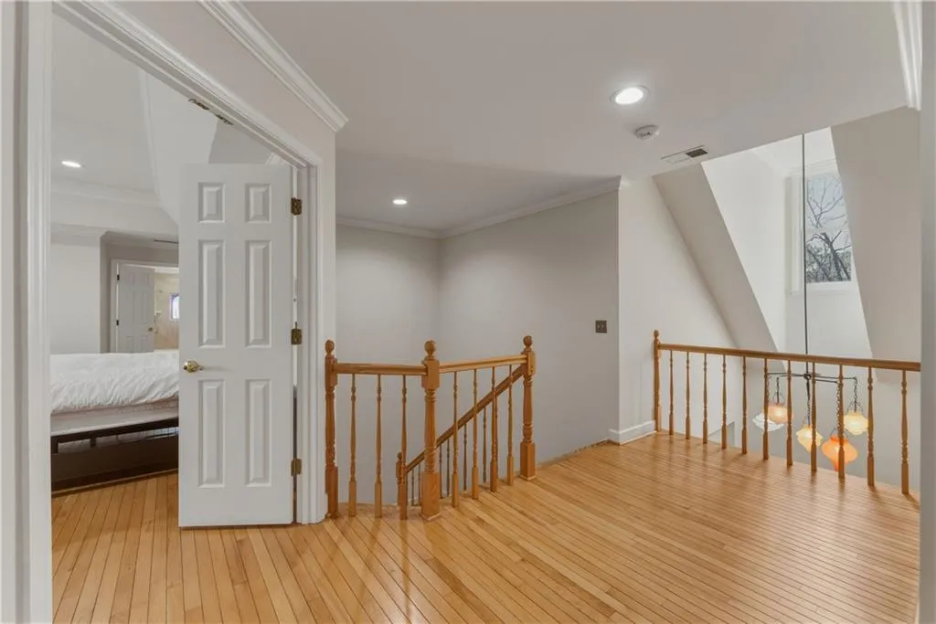 180 Grogans Landing, Atlanta, Georgia 30350, 5 Bedrooms Bedrooms, ,4 BathroomsBathrooms,Residential,For Sale,180 Grogans Landing,7729748