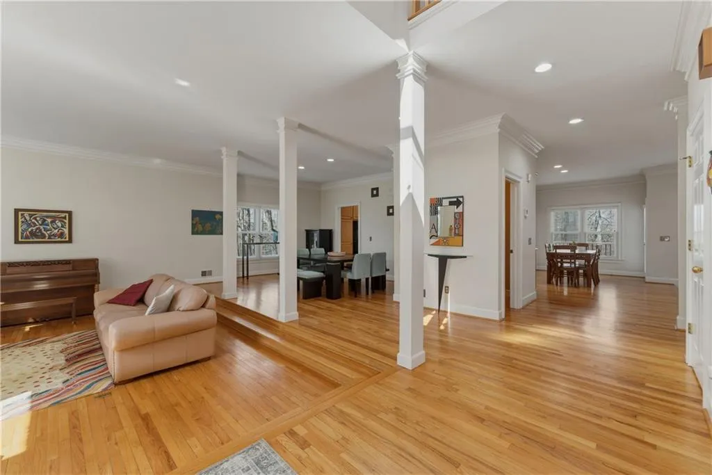 180 Grogans Landing, Atlanta, Georgia 30350, 5 Bedrooms Bedrooms, ,4 BathroomsBathrooms,Residential,For Sale,180 Grogans Landing,7729748
