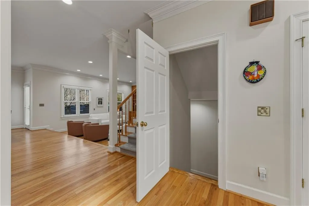 180 Grogans Landing, Atlanta, Georgia 30350, 5 Bedrooms Bedrooms, ,4 BathroomsBathrooms,Residential,For Sale,180 Grogans Landing,7729748
