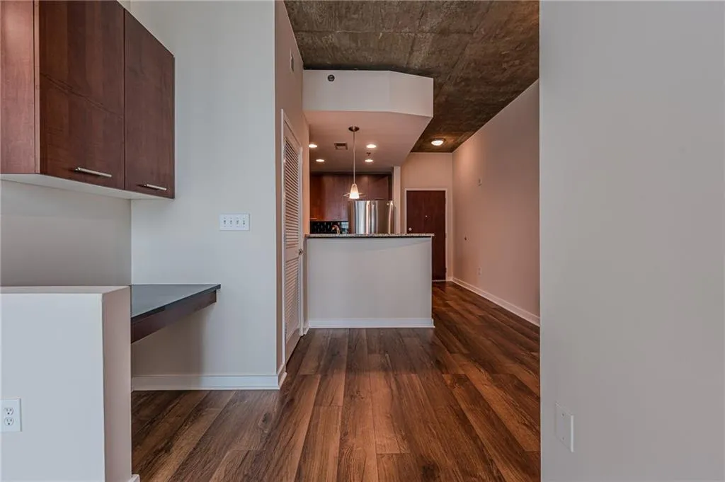 3324 Peachtree Road Ne Unit 810, Atlanta, Georgia 30326, 1 Bedroom Bedrooms, ,1 BathroomBathrooms,Residential,For Sale,3324 Peachtree Road Ne Unit 810,7637888