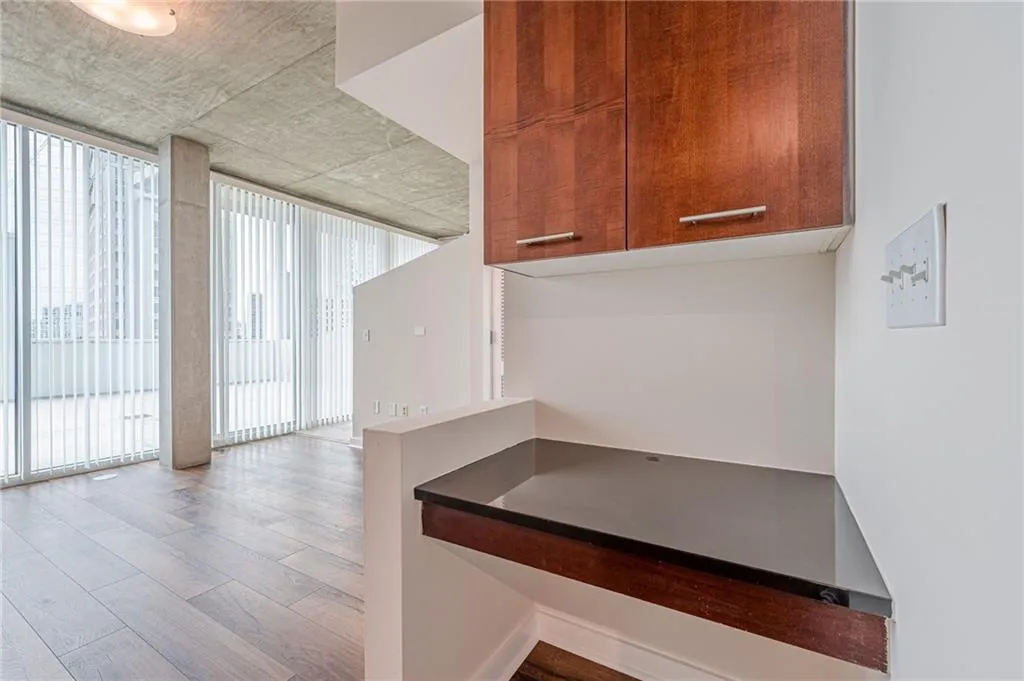3324 Peachtree Road Ne Unit 810, Atlanta, Georgia 30326, 1 Bedroom Bedrooms, ,1 BathroomBathrooms,Residential,For Sale,3324 Peachtree Road Ne Unit 810,7637888