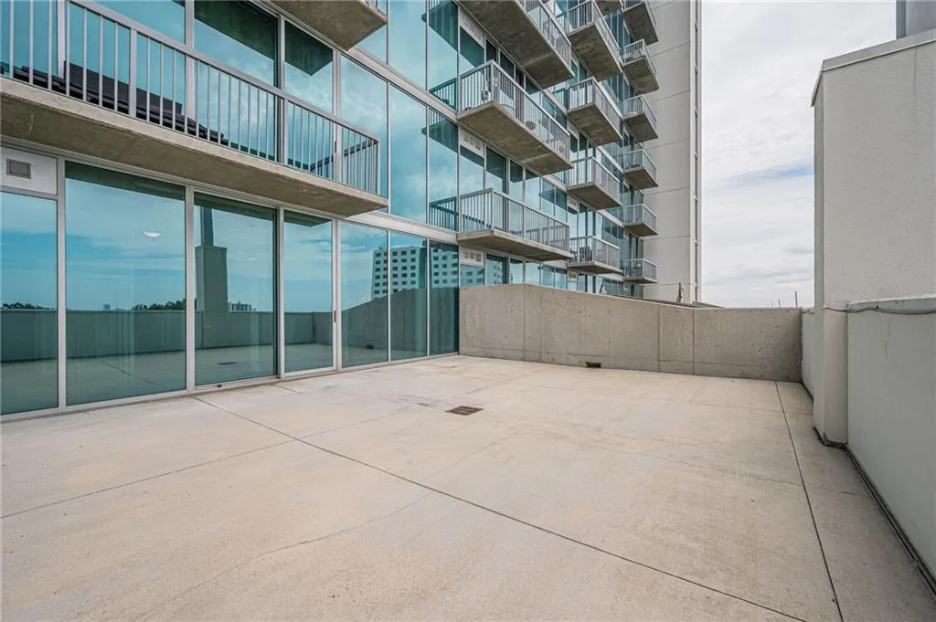 3324 Peachtree Road Ne Unit 810, Atlanta, Georgia 30326, 1 Bedroom Bedrooms, ,1 BathroomBathrooms,Residential,For Sale,3324 Peachtree Road Ne Unit 810,7637888