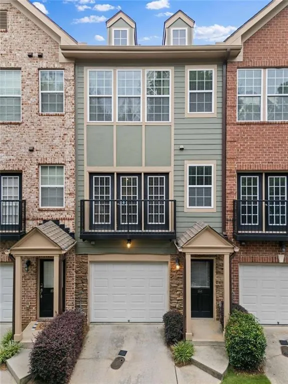 3743 Ashford Creek Avenue Ne, Brookhaven, Georgia 30319, 1 Bedroom Bedrooms, ,1 BathroomBathrooms,Residential,For Sale,3743 Ashford Creek Avenue Ne,7628776
