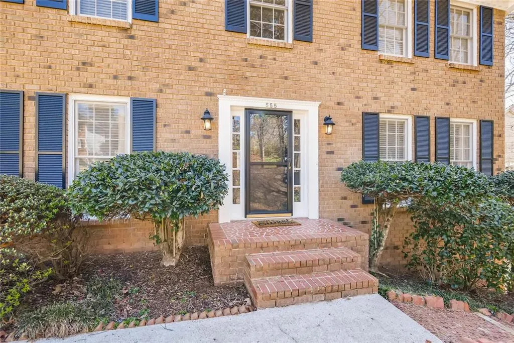 555 Tahoma Drive, Sandy Springs, Georgia 30350, 4 Bedrooms Bedrooms, ,2 BathroomsBathrooms,Residential,Sold,555 Tahoma Drive,5816623
