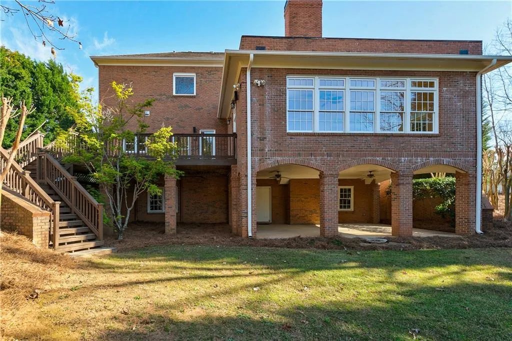 5310 S Trimble Road, Atlanta, Georgia 30342, 5 Bedrooms Bedrooms, ,3 BathroomsBathrooms,Residential,Sold,5310 S Trimble Road,6522468
