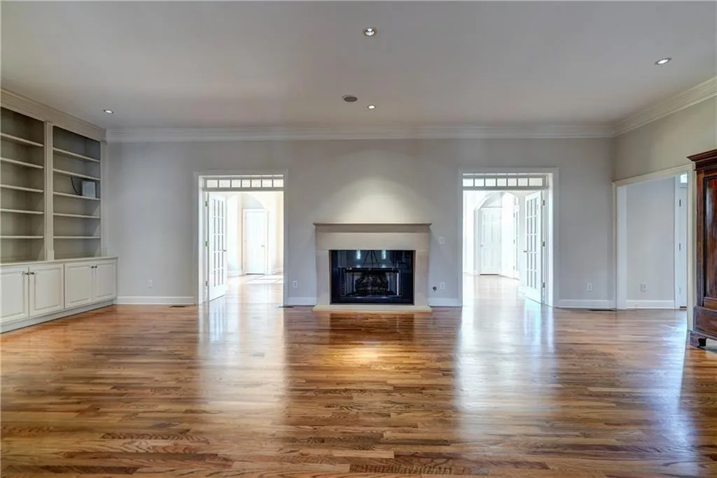 5310 S Trimble Road, Atlanta, Georgia 30342, 5 Bedrooms Bedrooms, ,3 BathroomsBathrooms,Residential,Sold,5310 S Trimble Road,6522468