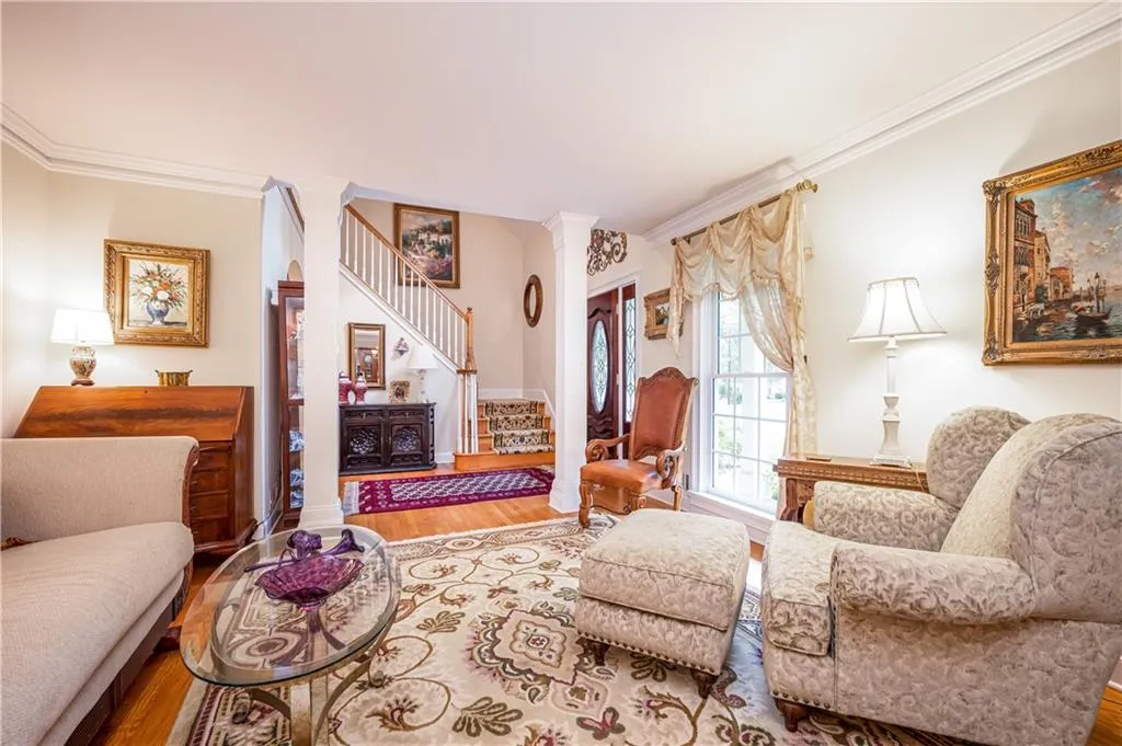 7180 Dunhill Terrace, Sandy Springs, Georgia 30328, 4 Bedrooms Bedrooms, ,3 BathroomsBathrooms,Residential,Sold,7180 Dunhill Terrace,7100043